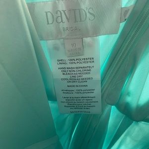 Brides maid dress. great for a prom dress.